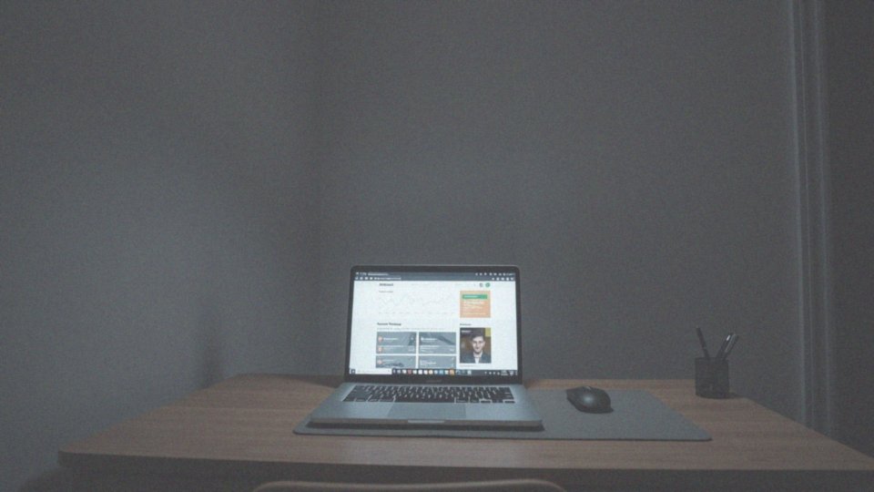 Jakie instytucje oferują chwilówki online bez formalności?