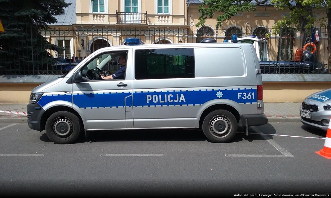 Promocja zawodu policjanta w gdyńskich szkołach średnich